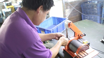 千平米廠(chǎng)房，新型設(shè)備